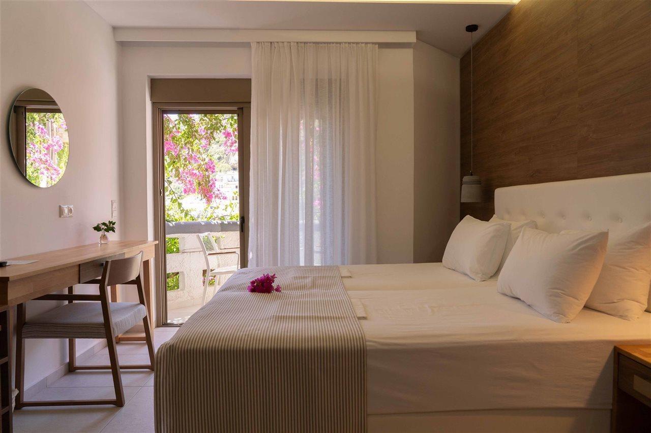 Fevro Hotel Αγία Γαλήνη Εξωτερικό φωτογραφία