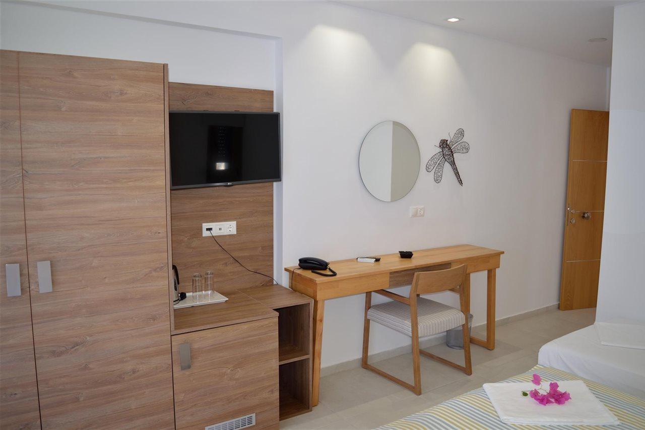 Fevro Hotel Αγία Γαλήνη Εξωτερικό φωτογραφία