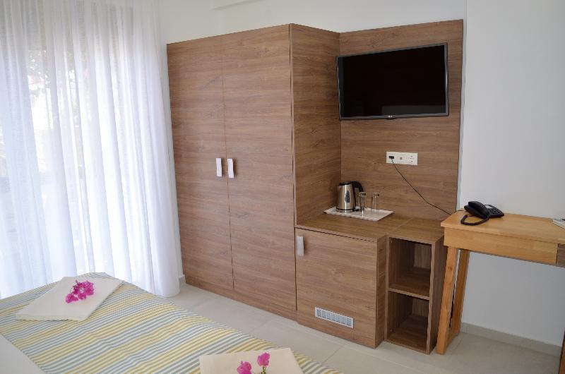 Fevro Hotel Αγία Γαλήνη Εξωτερικό φωτογραφία